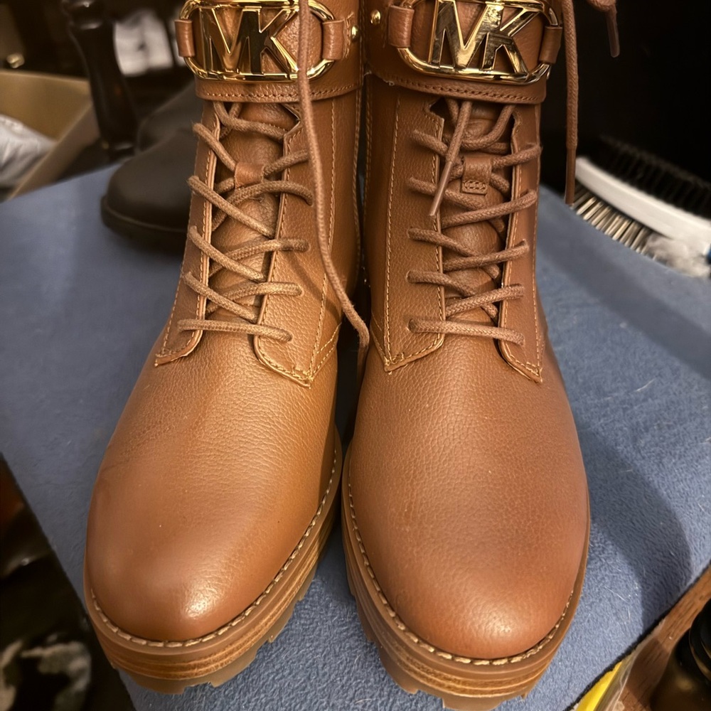 Michael Kors Tan Leather Men's Boots with Gold Accents